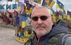 Меня опять объявили в розыск! Дайте ссылку на тату-салон, надо второй купол набить