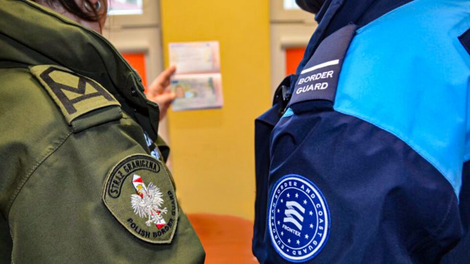 Военнослужащие депортировали в Грузию нелегалов