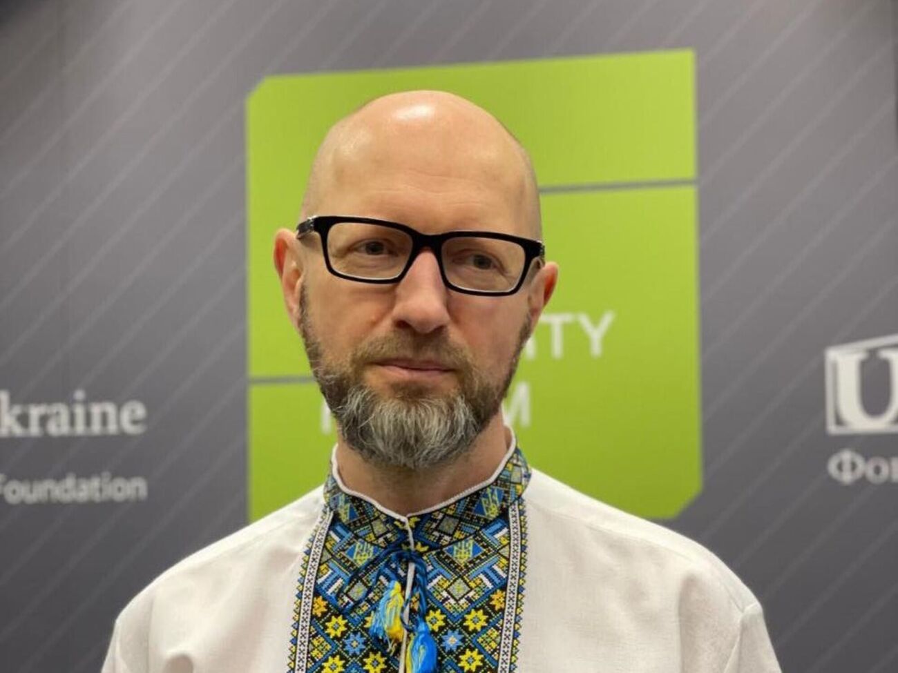 Яценюк посещает мировые столицы с адвокационной миссией