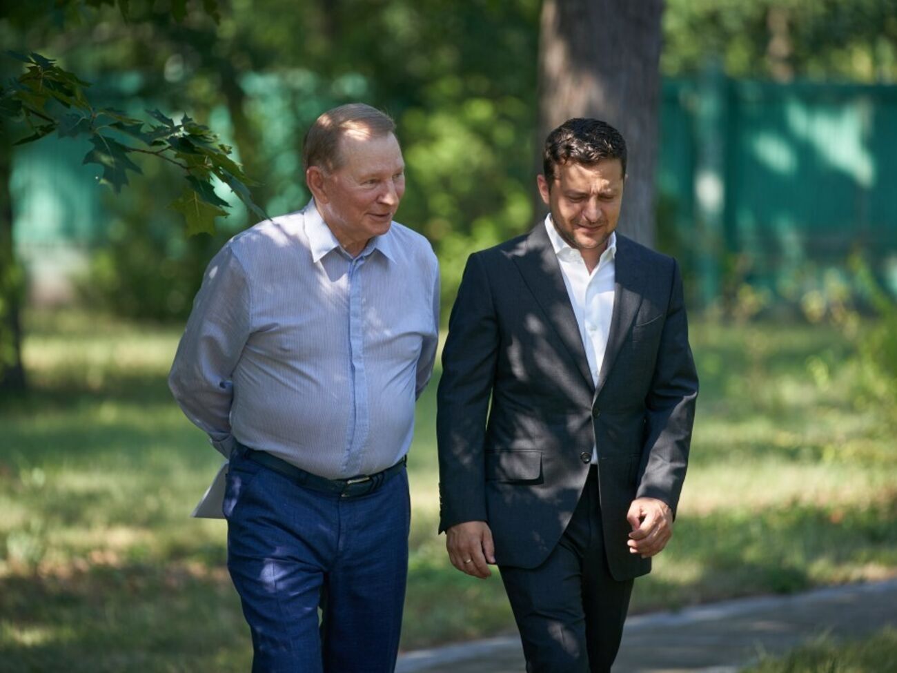 Зеленський більше не просить у нього порад, каже Кучма