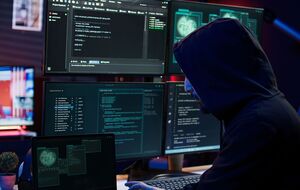 Відповідні служби Польщі намагаються усунути наслідки кібератаки, повідомив Гавковський