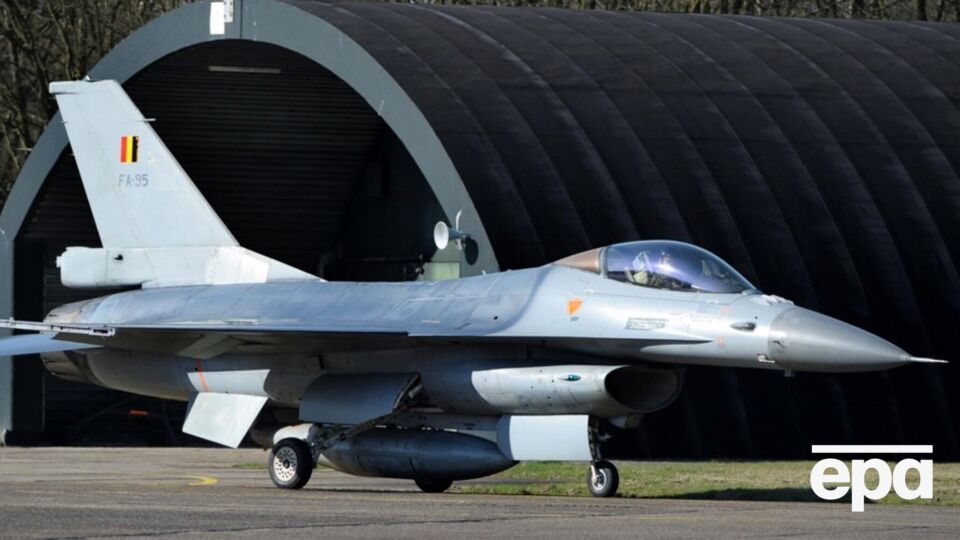 На базе Кляйне-Брогель хранятся истребители и ядерное оружие