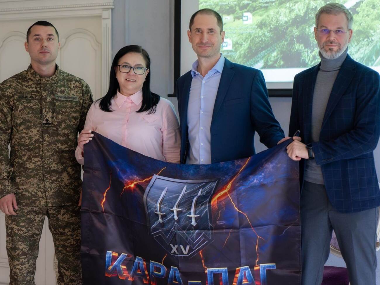 Давиденко: Бізнес і неурядові організації здатні об'єднуватися, щоб допомагати захисникам