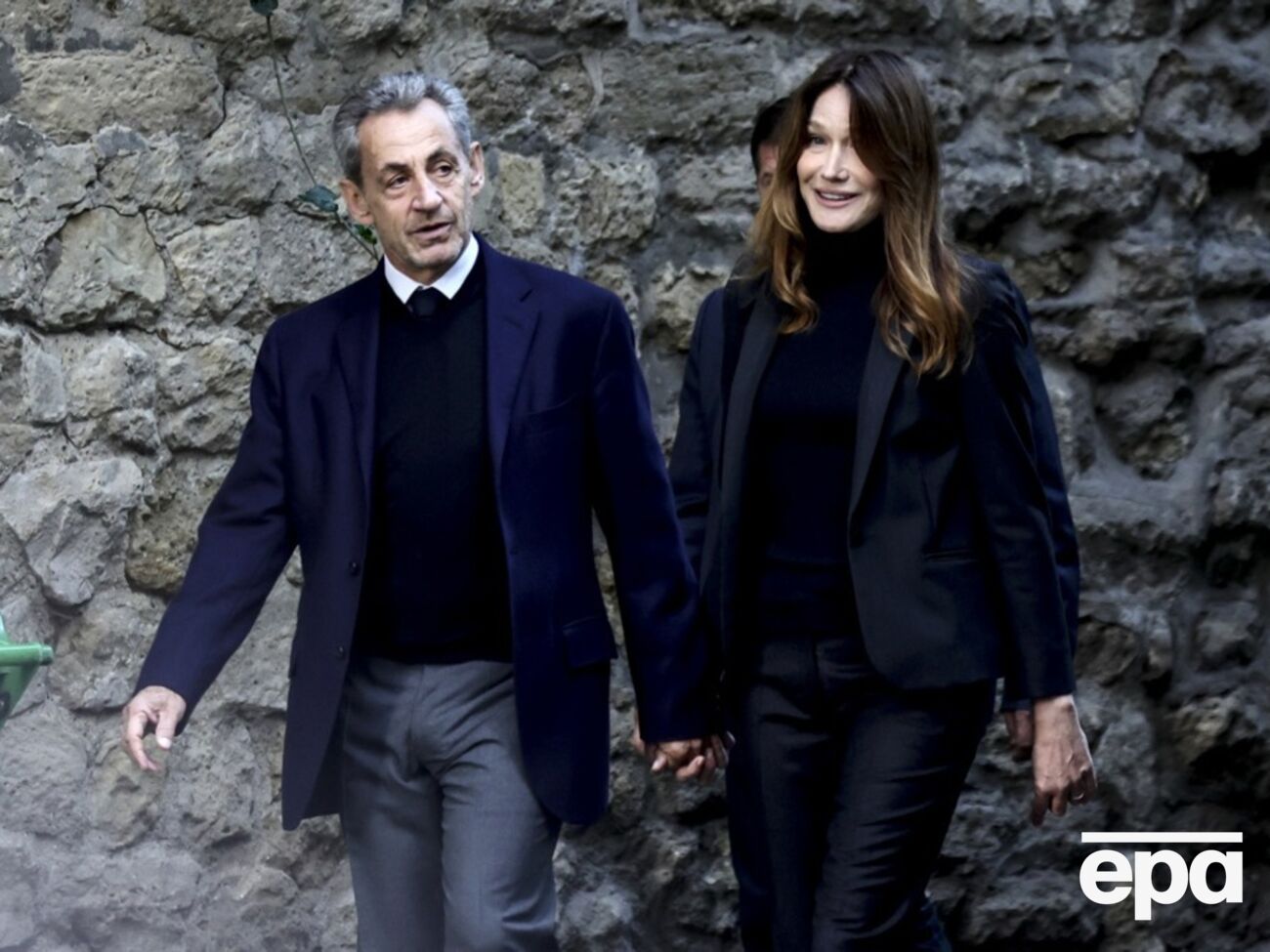 Экс-президент оспаривает пятилетний срок в апелляции