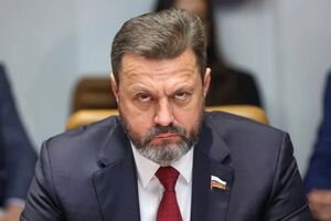 Нелегальний офіс корупціонерів стосується Деркача, стверджують у НАБУ