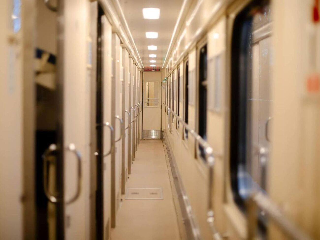 Модельный ряд двухэтажных вагонов должен предусматривать варианты как для ночного сообщения, так и для дневного