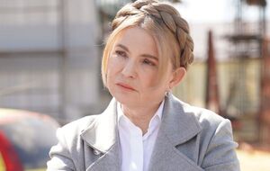 Тимошенко периодически экспериментирует с прическами