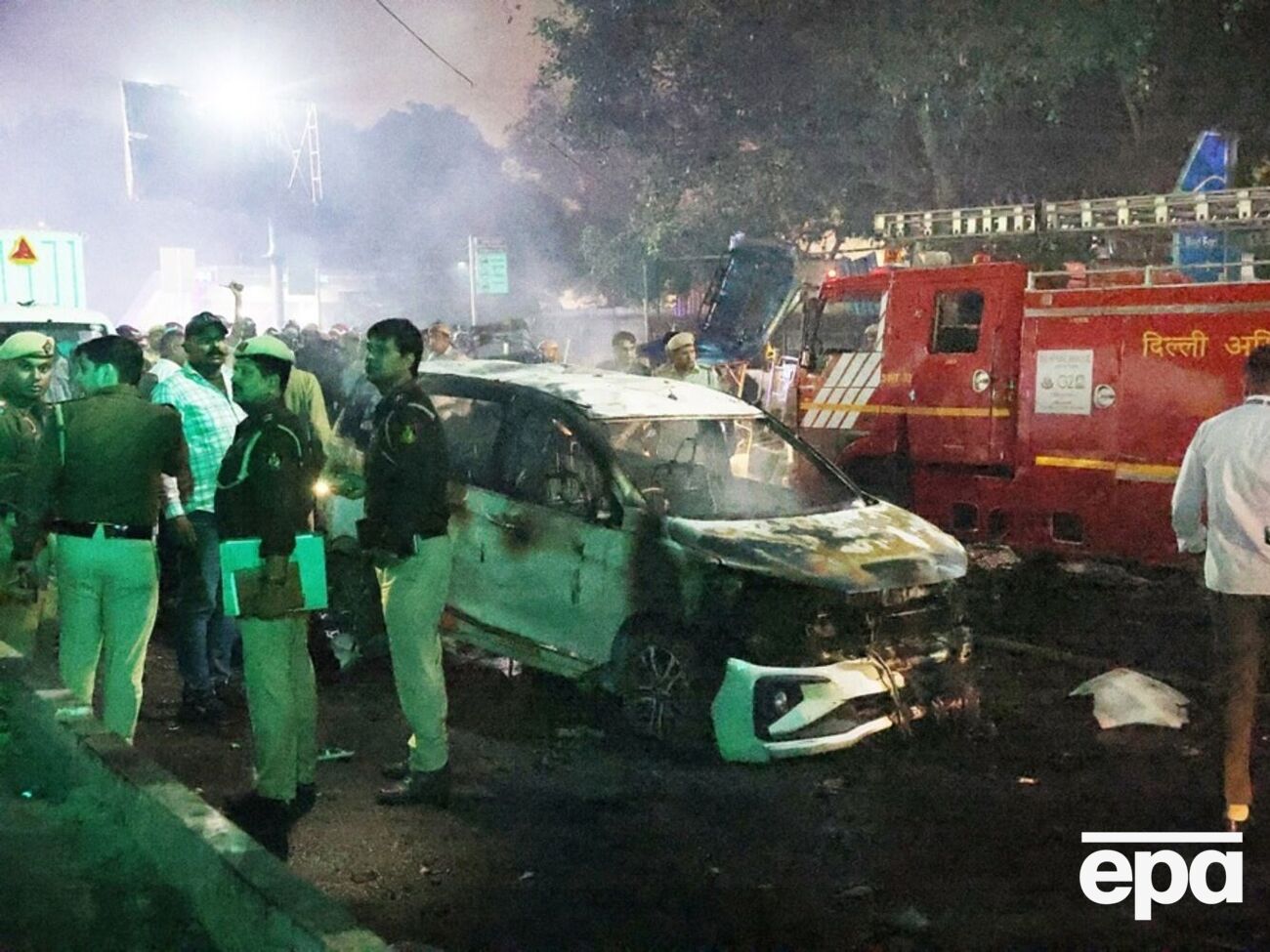 Вибух стався в автомобілі, який зупинився на світлофорі