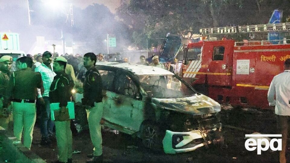 Вибух стався в автомобілі, який зупинився на світлофорі