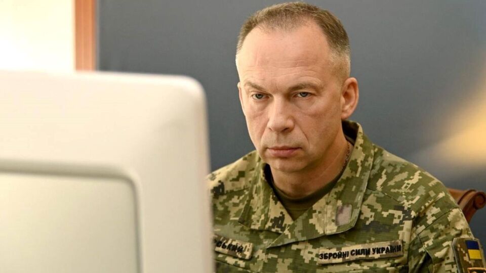 Загалом, за словами головкома, в Україні розміщено 700 тис. російських окупантів