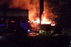 Місцеві пабліки повідомляли про дві сильні пожежі