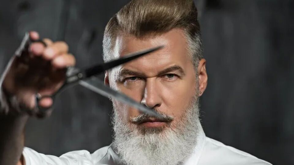 64-летний Вячеслав Дюденко радуется, что украинские мастера бьюти-сферы успешно трудоустроены в Европе