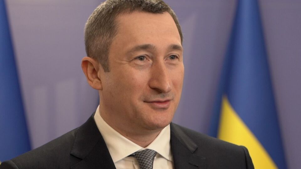 Слідство стверджує, що Чернишову передали $1,2 млн і майже €100 тис. готівкою