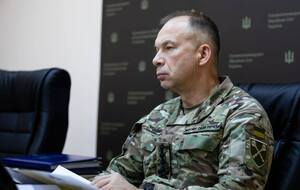 Сырский заслушал доклад разведки о развитии беспилотных сил РФ