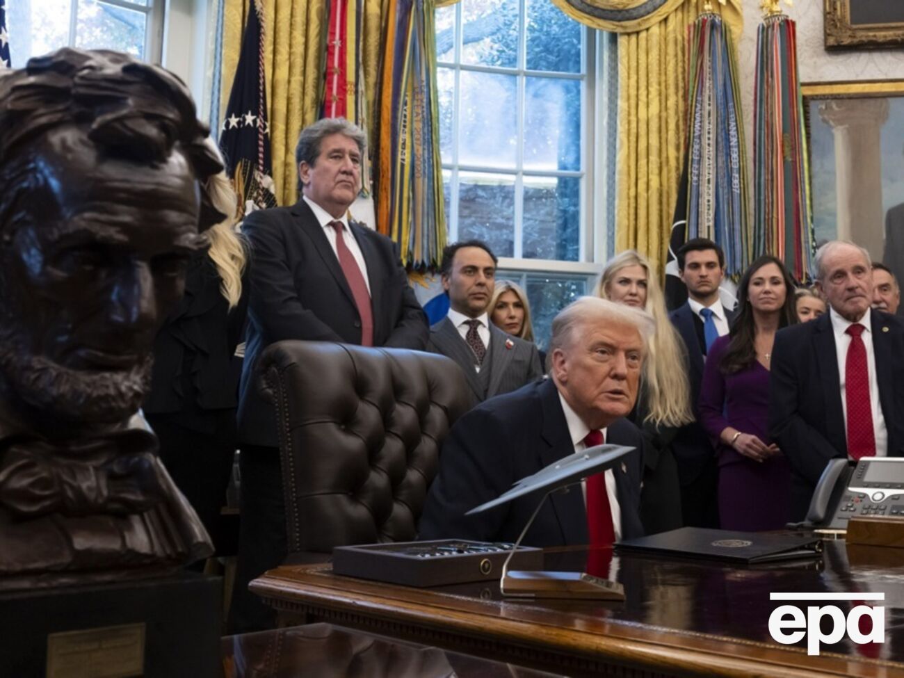 По словам высокопоставленных должностных лиц администрации Трампа, они очень близки к урегулированию войны, если бы только обе стороны были благоразумны