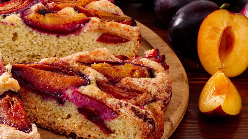 Сливовый пирог имеет необыкновенный аромат