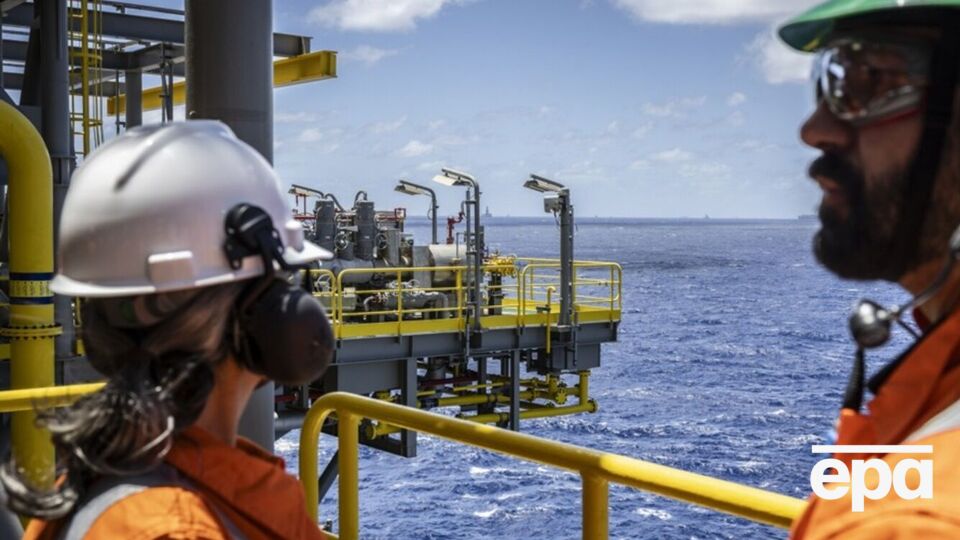 Основные покупатели российской нефти – Индия и Китай – "осторожнее относятся" к новым соглашениям с РФ, пишут пропагандисты