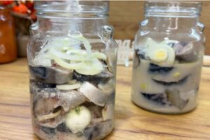 Перед приготовлением рыбу нужно почистить