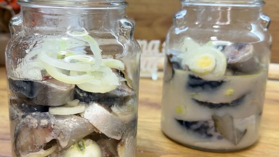 Перед приготовлением рыбу нужно почистить