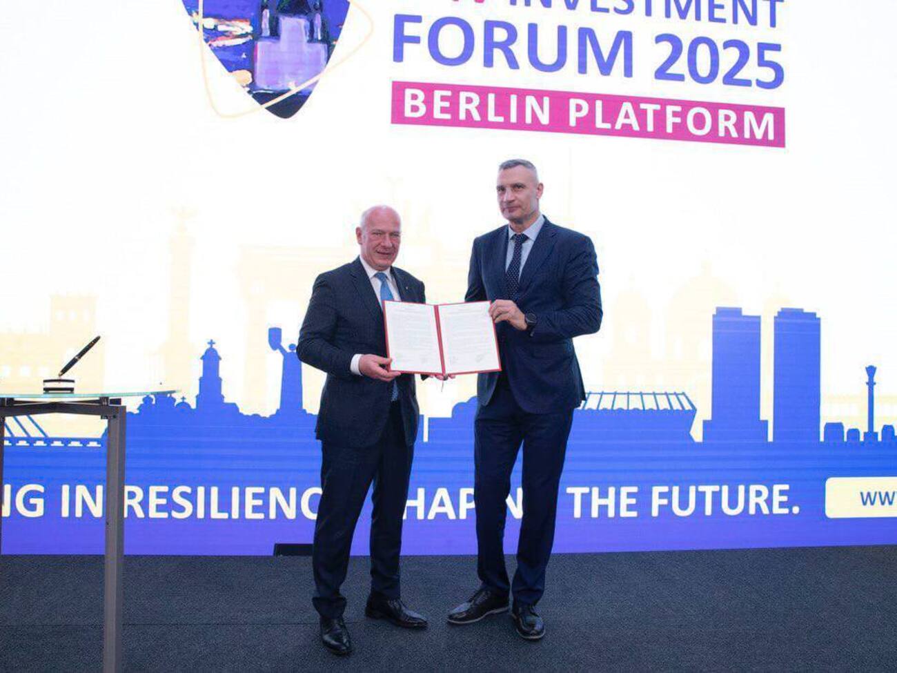 Кличко: Подписали меморандум о совместных усилиях для возобновления прямого железнодорожного сообщения между Киевом и Берлином