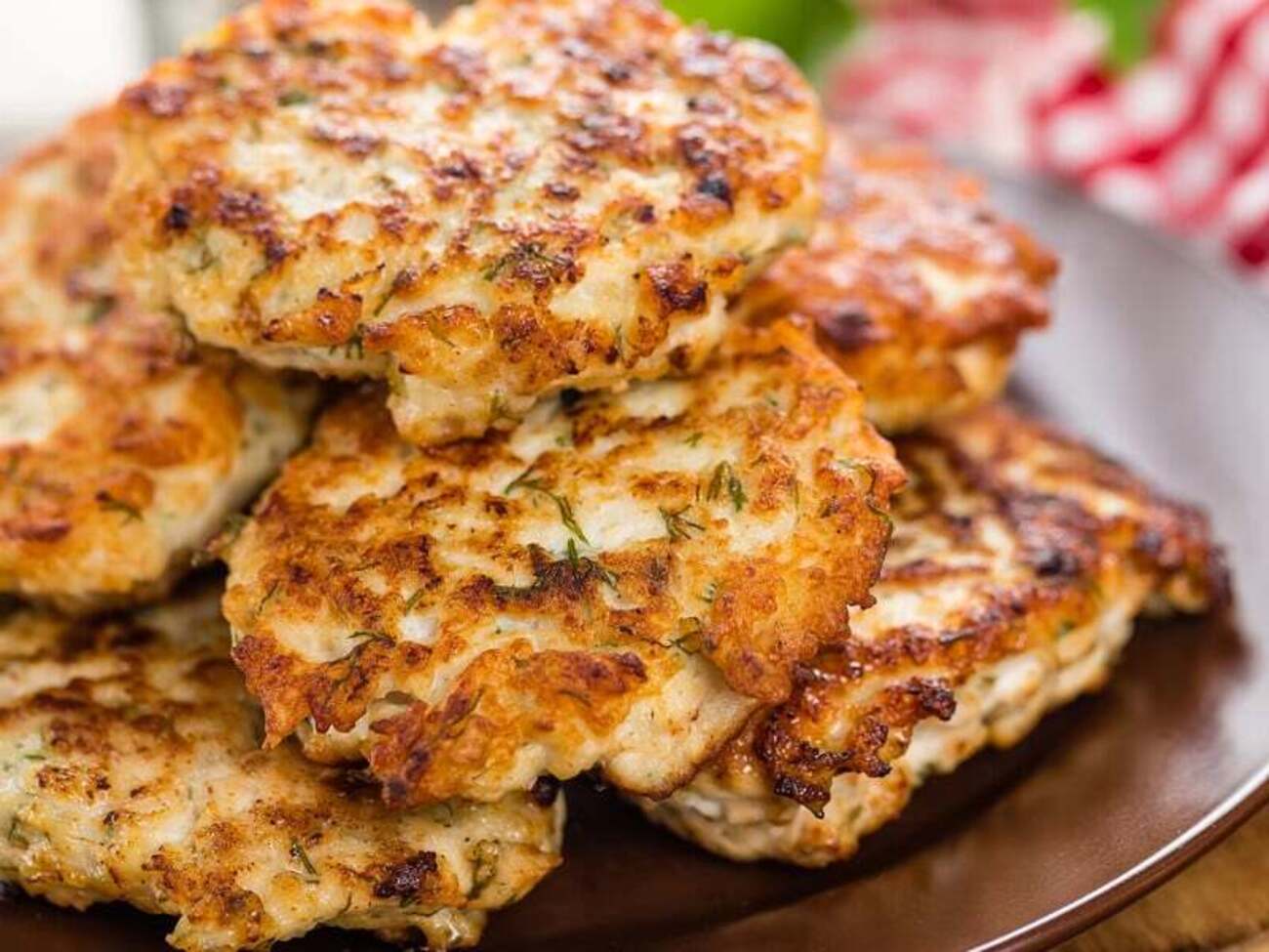 Для блюда нужно отварить булгур и картофель