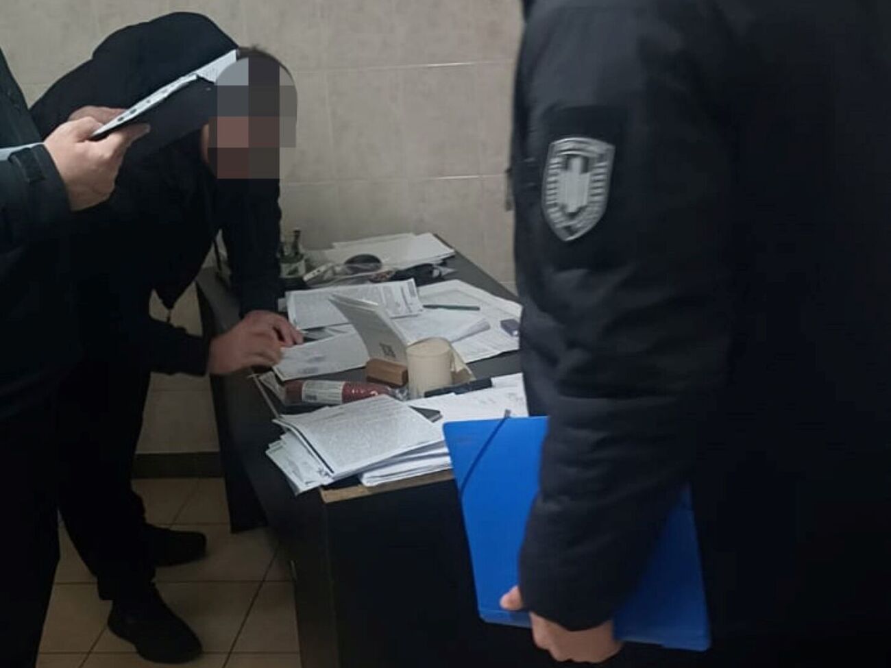 Правоохранители изъяли 600 кг мяса, 80 кг рыбы, 60 кг колбасы, 110 кг сыра, 12 кг масла и другие продукты