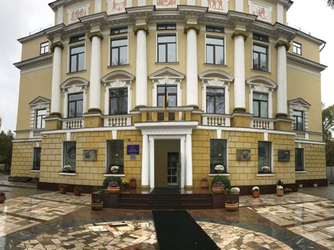 После сообщения матери школьника учительница уволилась