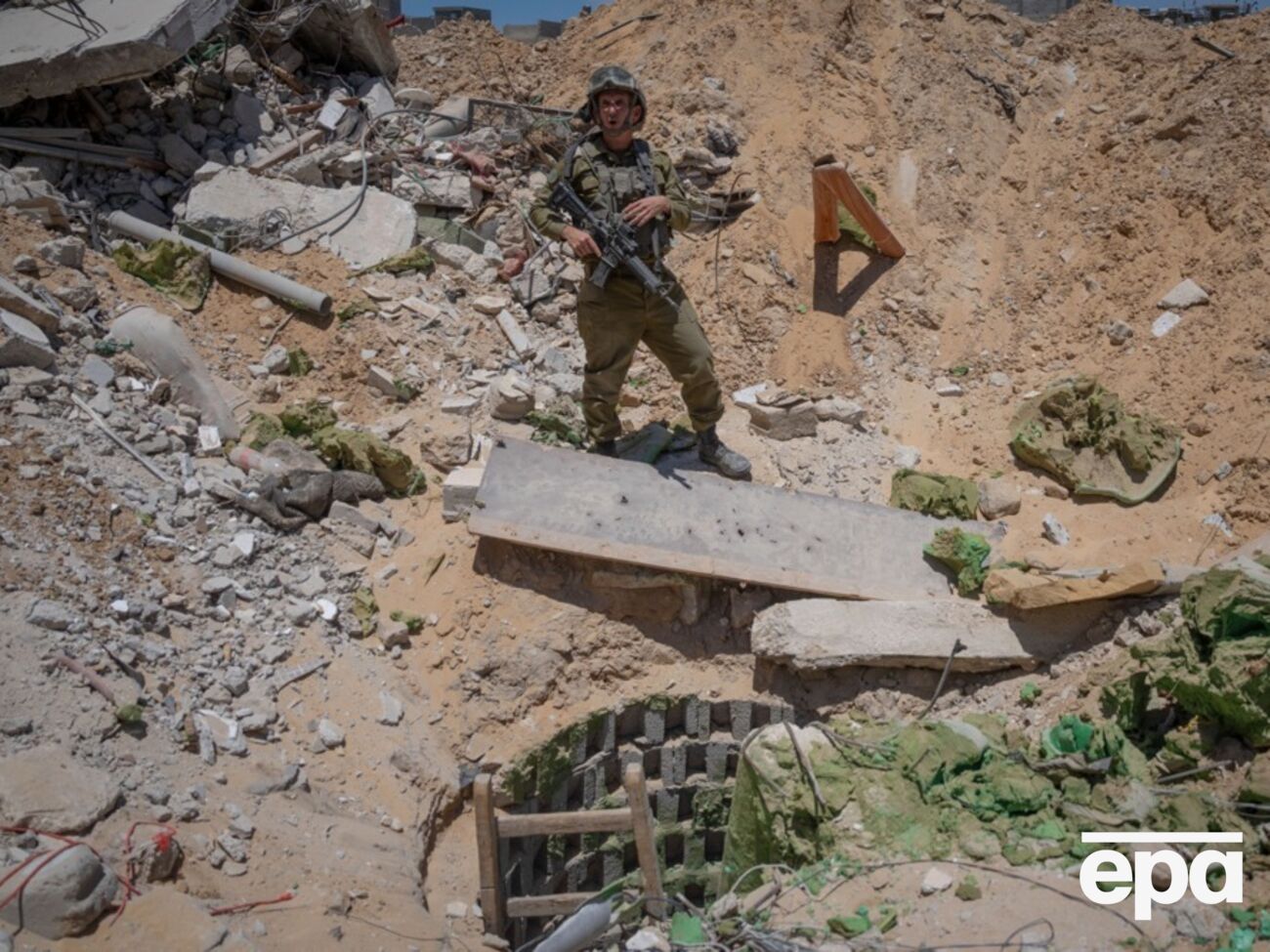 За даними ЗМІ, палестинців могли посилати в заміновані тунелі ХАМАС