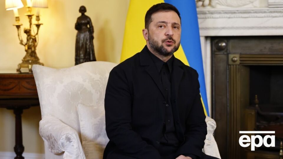 Зеленский подчеркнул, что решение о вероятном отводе войск принимают только командиры на местах