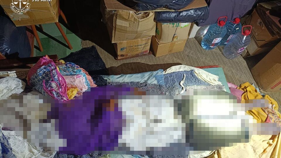 В квартире правоохранители нашли мумифицированные останки старшей сестры, которые пролежали около 18 лет