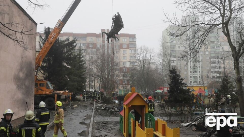 Вертолет разбился возле детсада