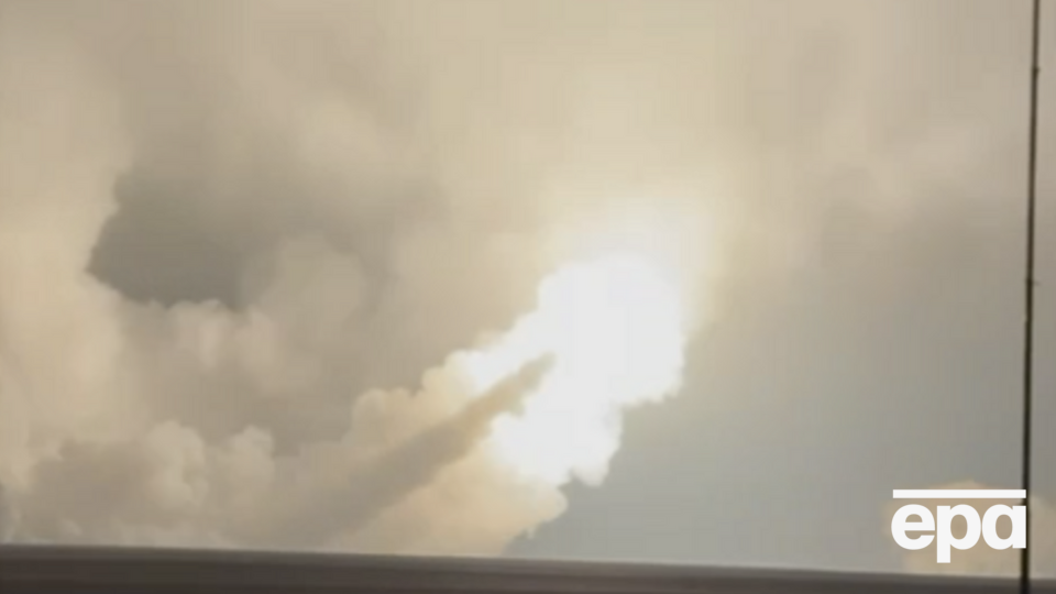 В окупованому Криму уражено "Морской нефтяной терминал", РЛС у Євпаторії й базу БПЛА на "Кіровському"