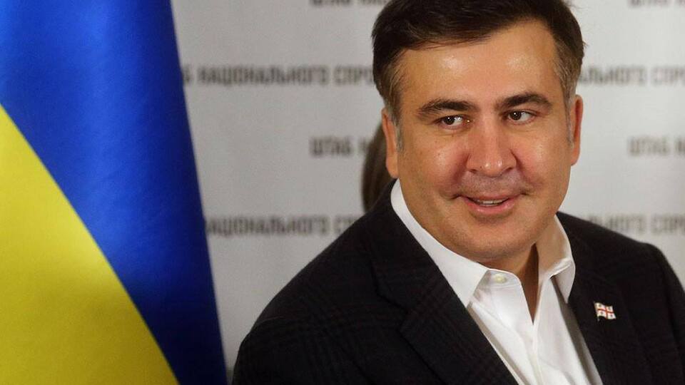 Саакашвили напомнил, что у него есть украинский паспорт
