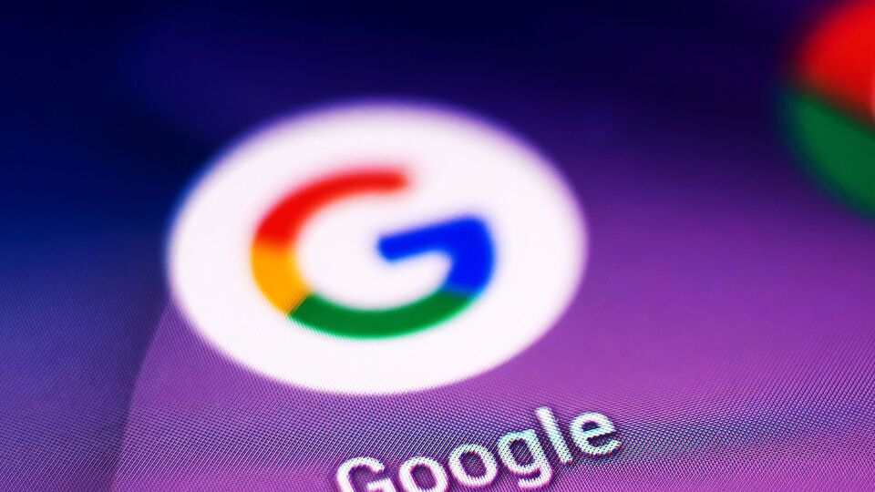 Google знайшла понад 100 фальшивих сайтів, які, ймовірно, використовували її логотип для обману людей і викрадення паролів або номерів кредитних карток