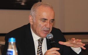 Скарги росіян, які хочуть їздити сюди-туди під час війни до Європи, мають неадекватний вигляд