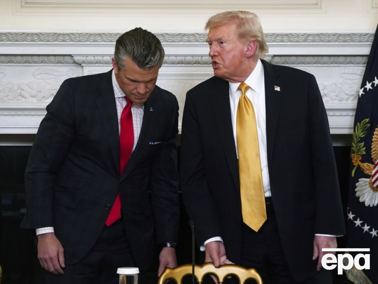 Хегсет, Кейн и другие высокопоставленные чиновники Пентагона проинформировали Трампа о военных вариантах против Венесуэлы на ближайшие дни, отметили СМИ