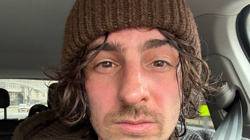 Dantes разведен