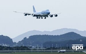 Деякі борти були змушені кружляти поблизу аеропортів