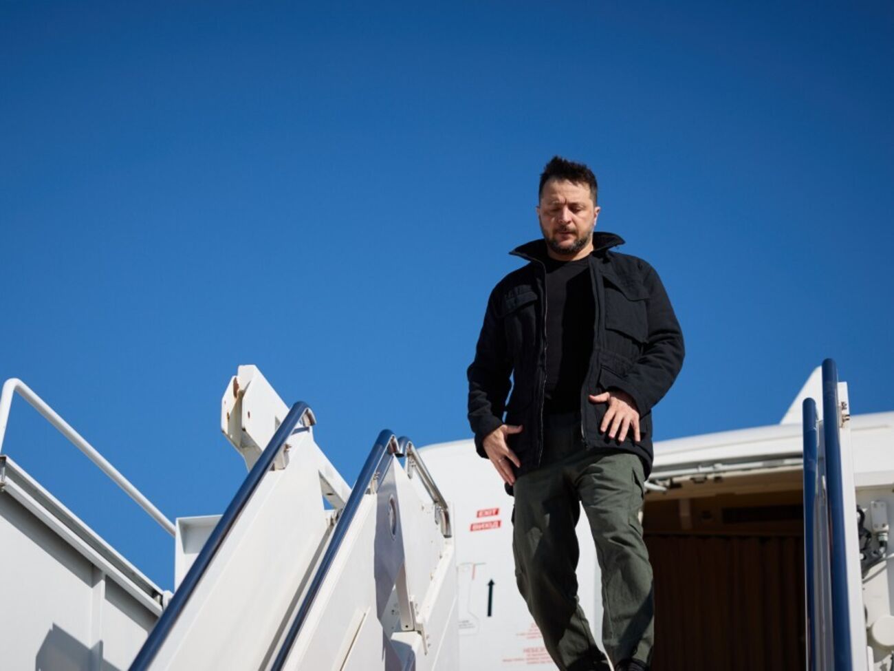 Зеленский 16 ноября посетит Грецию, сообщили СМИ