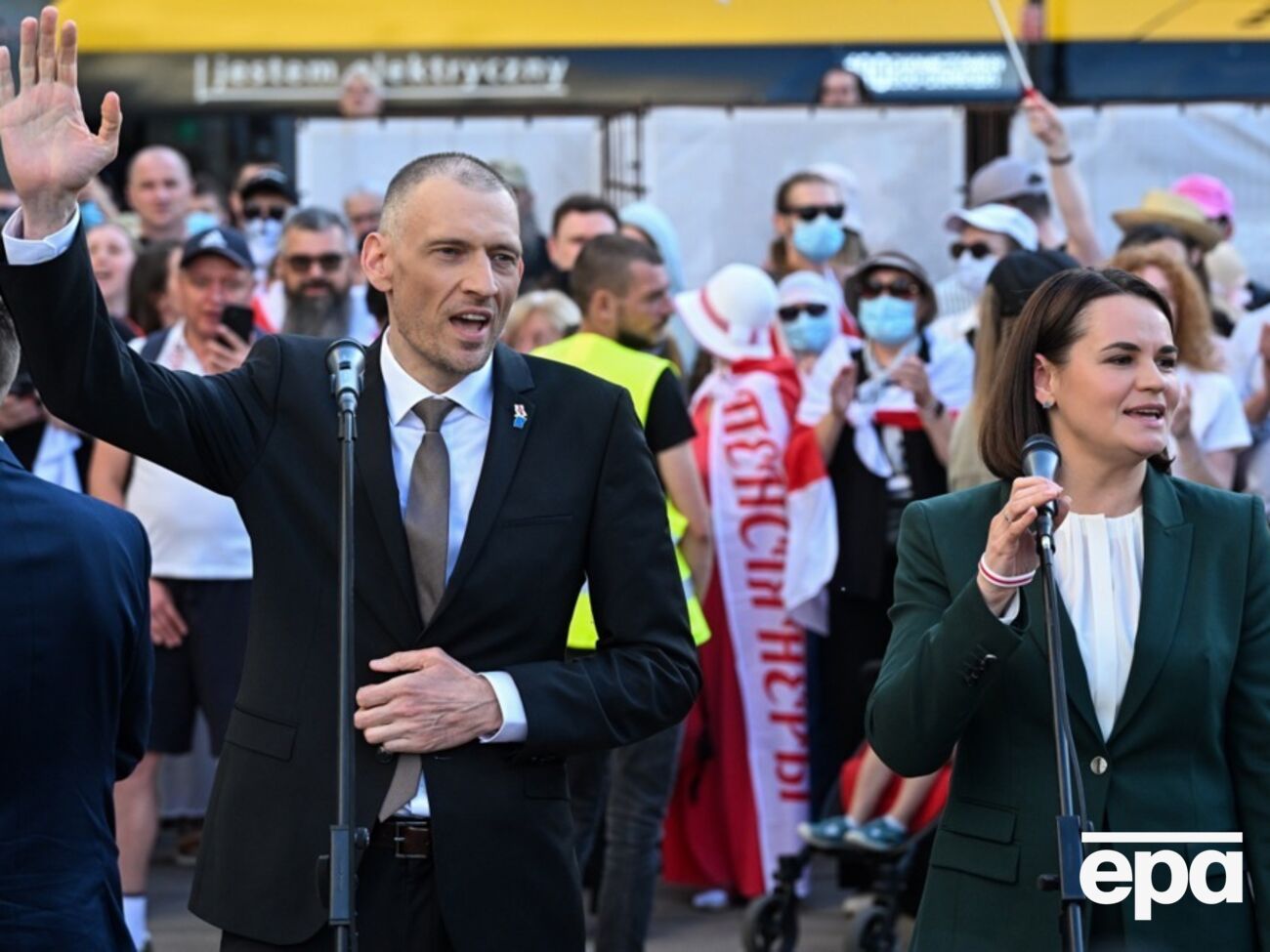 Тихановский не сможет присутствовать на вручении премии Магнитского, потому что офис Тихановской вовремя не проинформировал его о ней