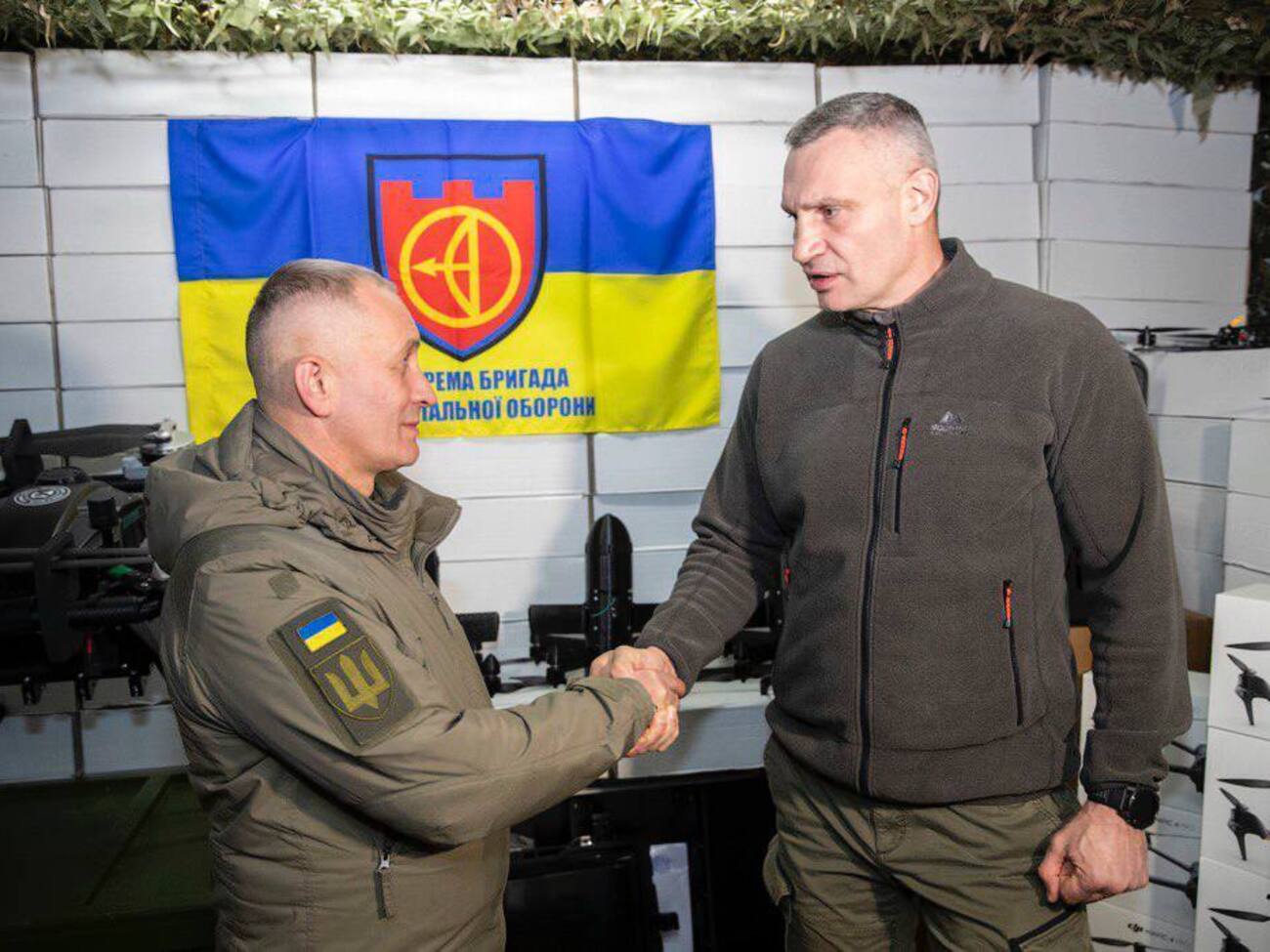 Кличко передал теробороне Киева 1,5 тыс. БПЛА разных типов