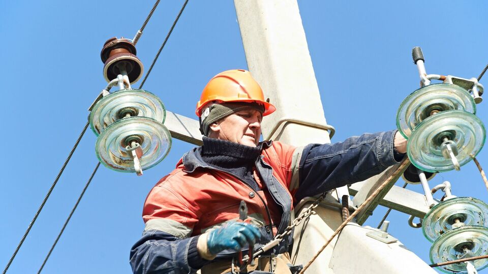 Энергетики ДТЭК вернули свет 310 тыс. семей