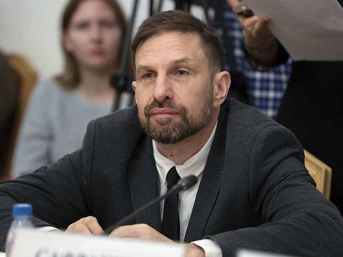 Кузнєцов пропонував під час розлучення забирати в жінок синів і віддавати батькам