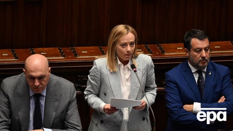 Сальвіні (праворуч) підтримував рішення Мелоні спрямувати військову допомогу Україні, але уникав прямої критики Путіна, зазначили ЗМІ