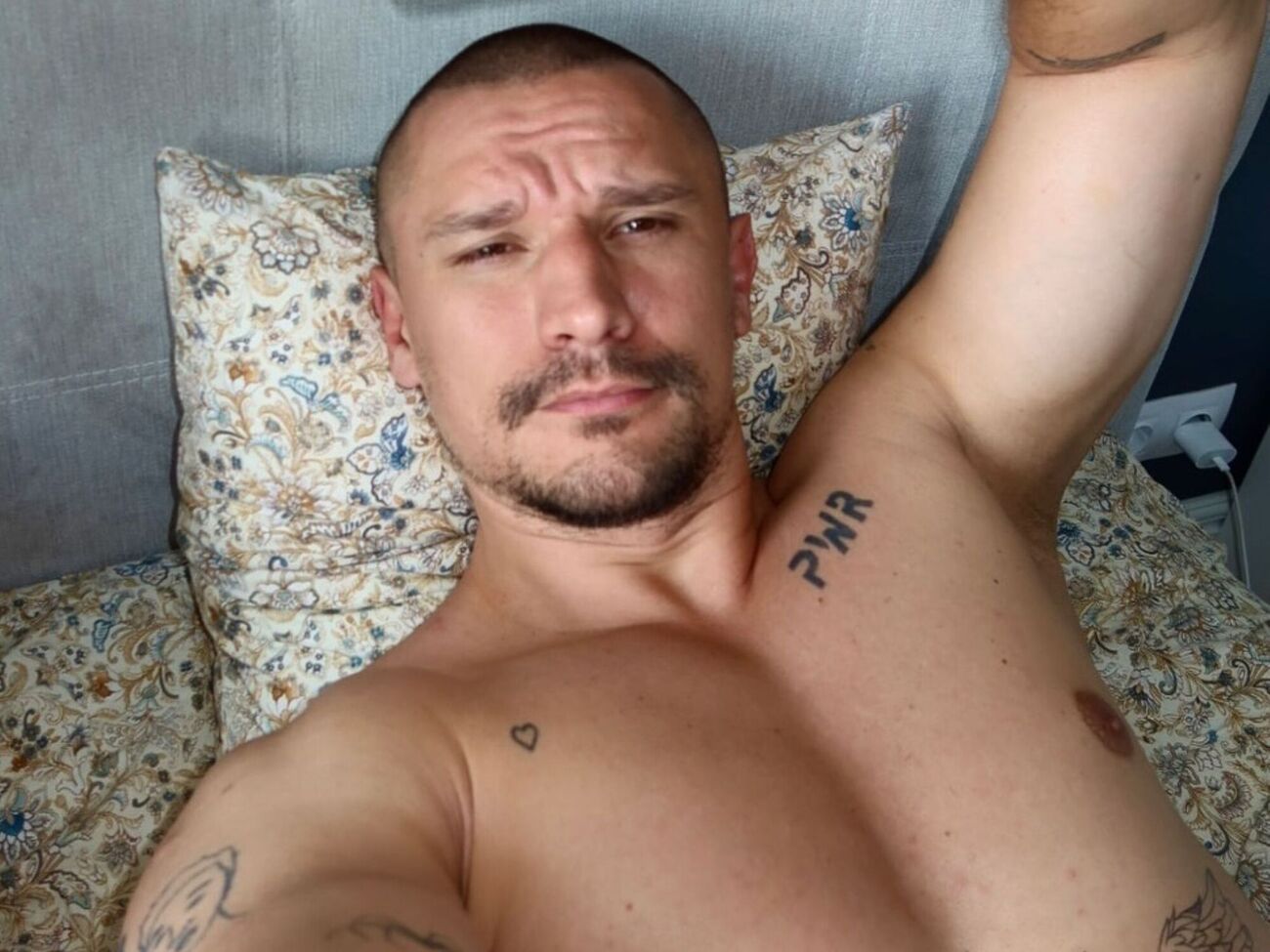 Цимбалюк: Чекало на мене три дівчини