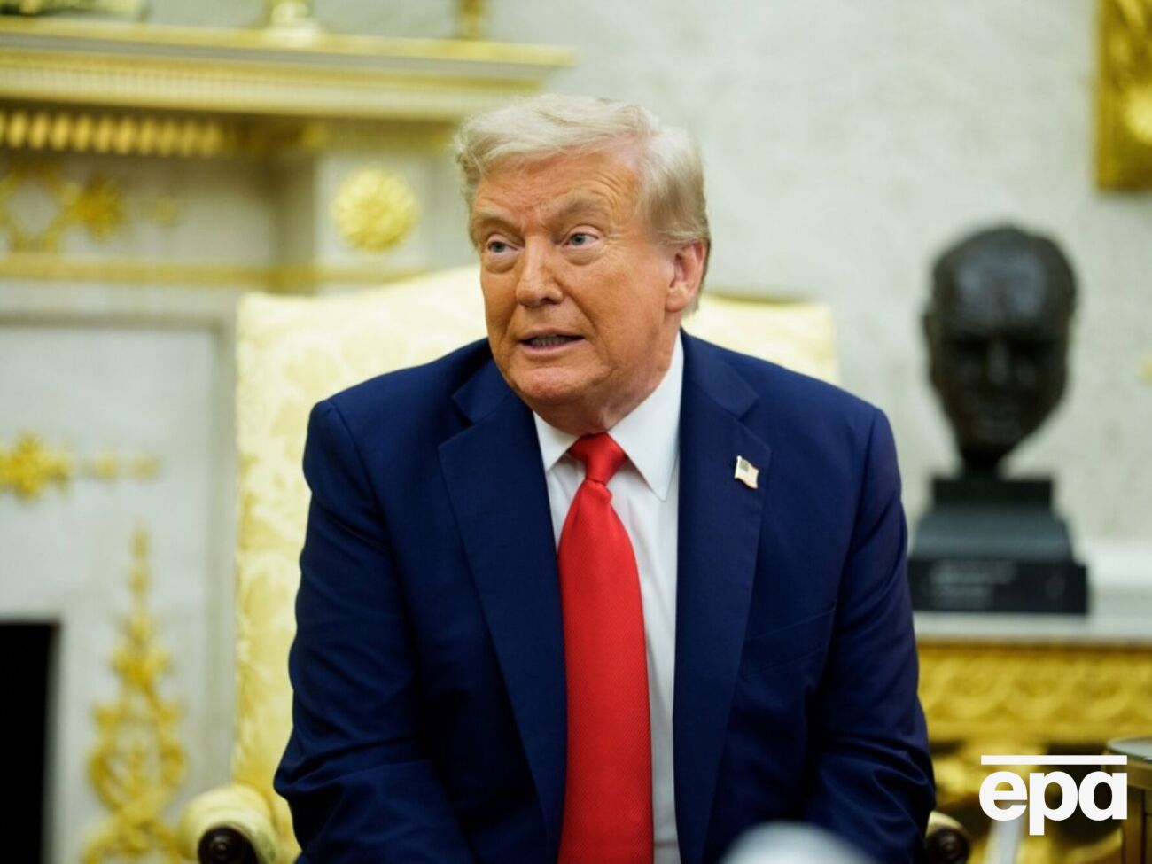 По словам Трампа, он планирует подать иск на выплату от $1 млрд до $5 млрд компенсации