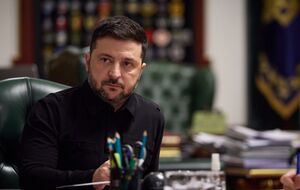 По словам Зеленского, речь идет о еще одном направлении поставок газа, чтобы обезопасить на зиму маршруты импорта газа для Украины