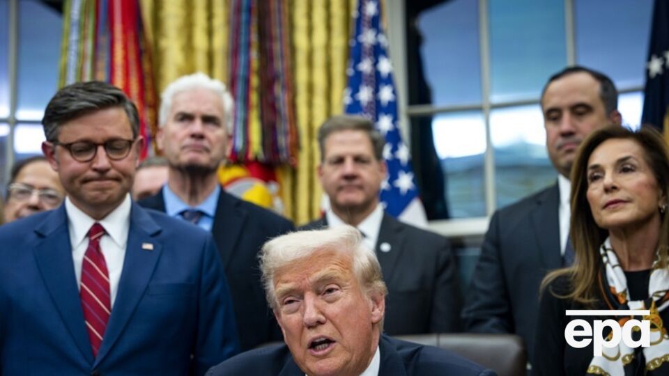 Трамп имеет полномочия приказать начать испытания, даже если эксперты не соглашаются, подчеркивает медиа