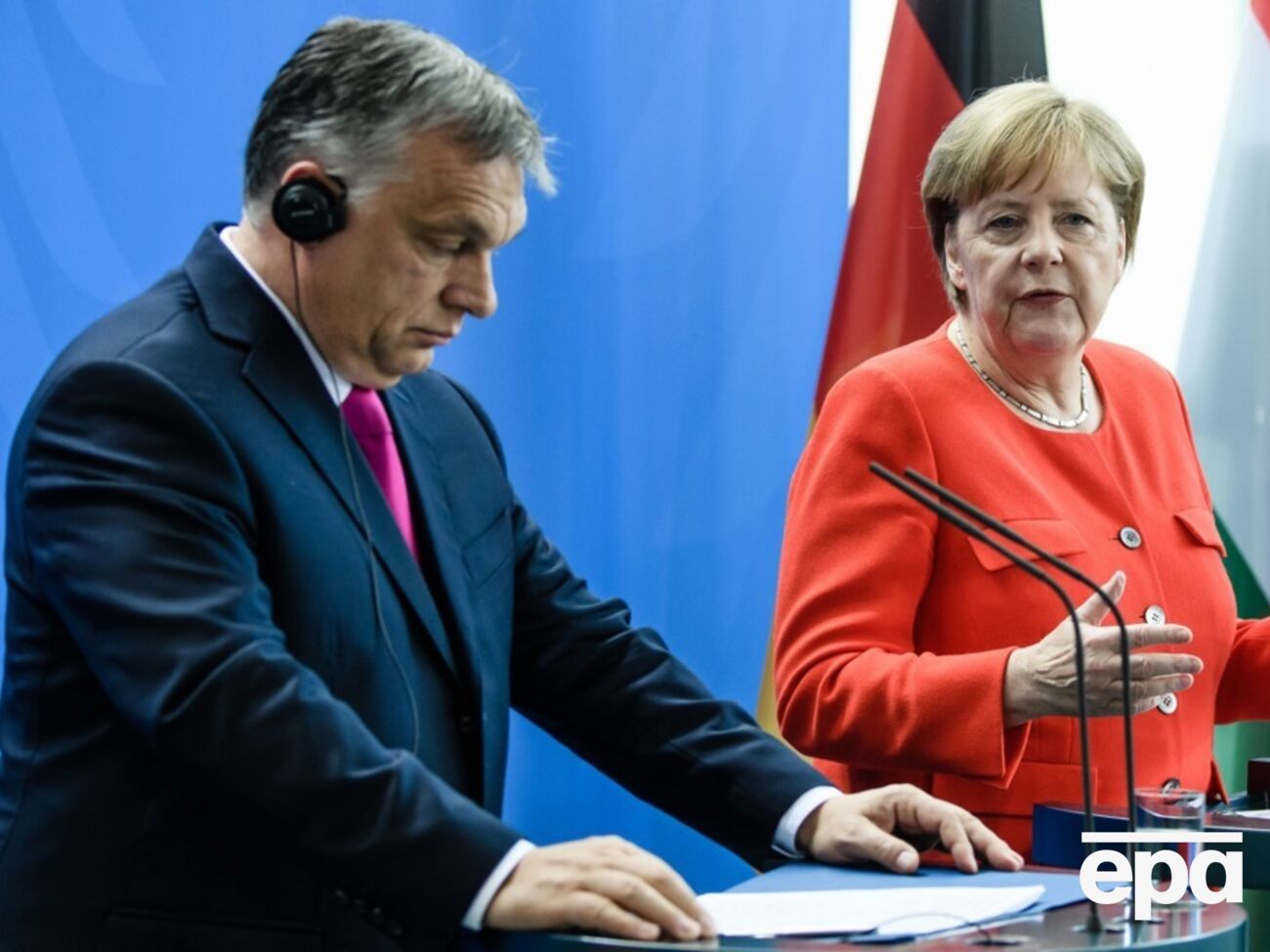 Меркель "сложнее, чем кажется внешне", считает Орбан