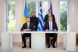 Украина и Греция 16 ноября подписали декларацию о поставках природного газа на украинский рынок